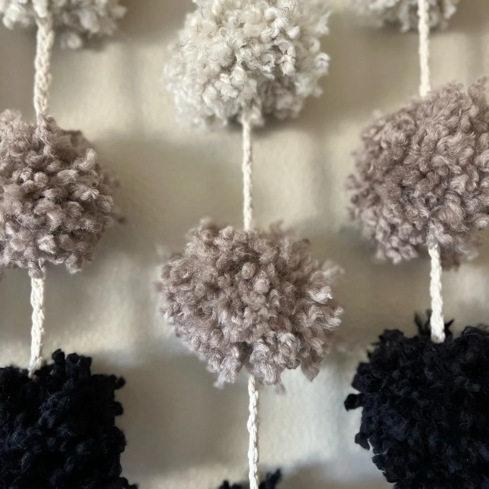 CITY NIGHTS | Bohemian pom-pom macrame wall hanging